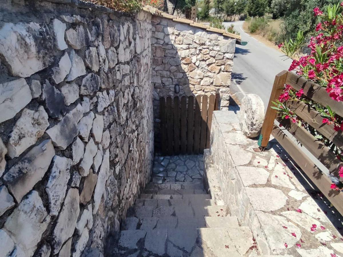 Villa Estia Ieromonachos Екстер'єр фото